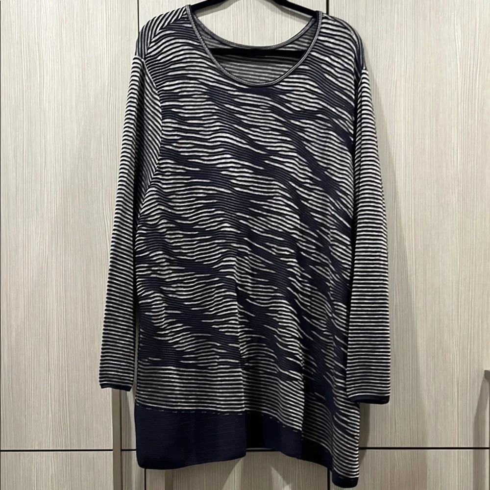 Nic+Zoe | Blue &‎ Grey Textured Zebra Sweater | Plus Size (Est. 3X)